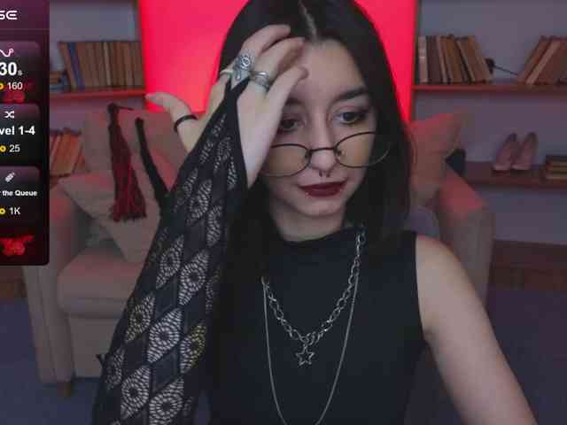 MistressMarcelline webcam