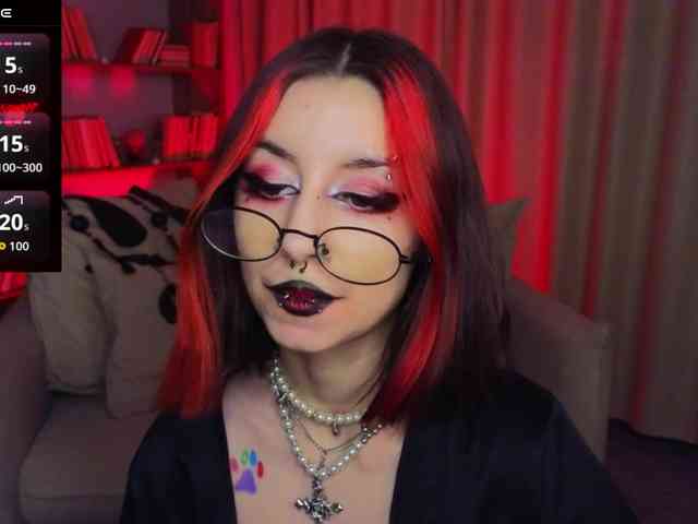 MistressMarcelline webcam