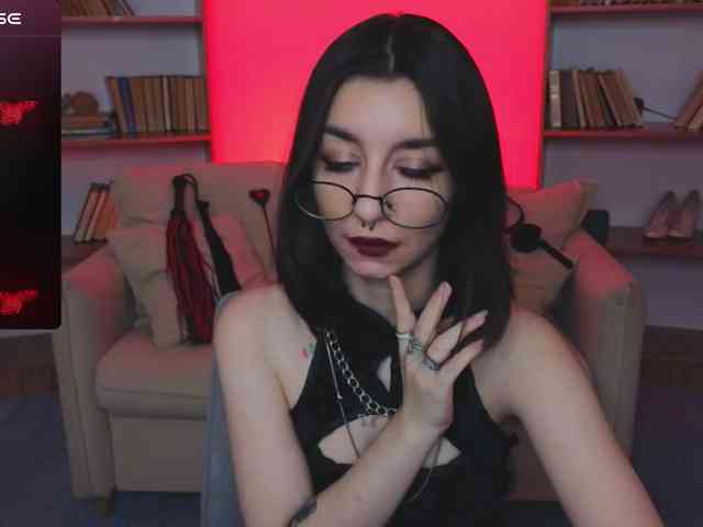 MistressMarcelline webcam