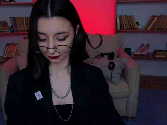 MistressMarcelline webcam