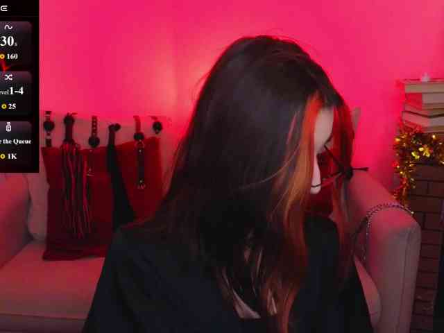 MistressMarcelline webcam