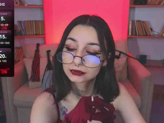 MistressMarcelline webcam