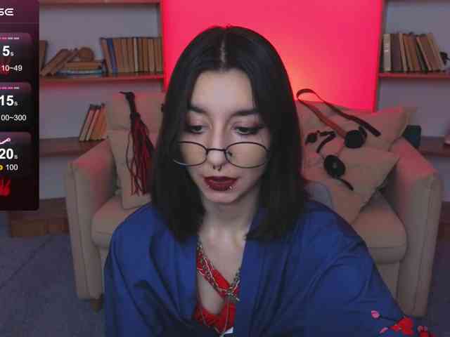 MistressMarcelline webcam