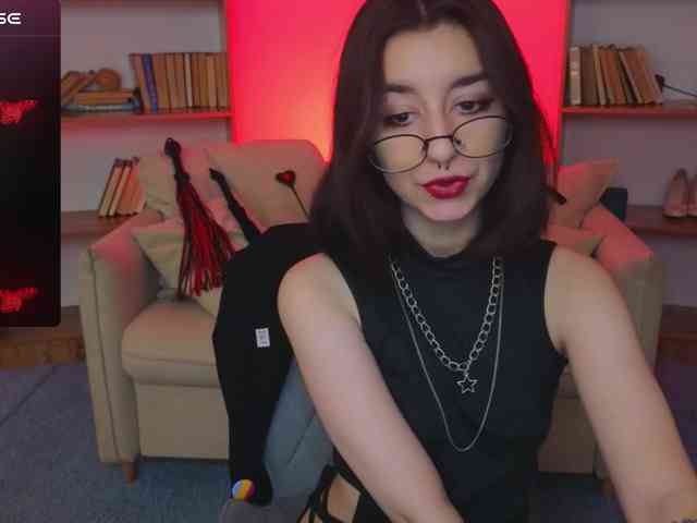 MistressMarcelline webcam