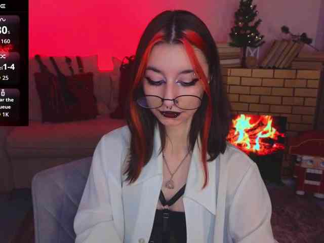 MistressMarcelline webcam