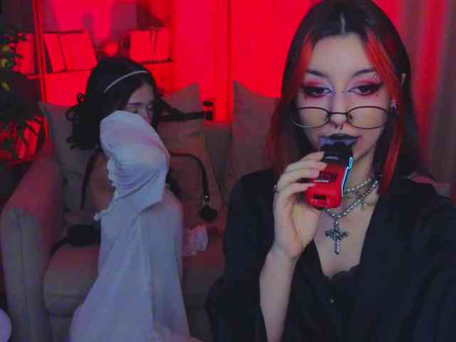 MistressMarcelline webcam