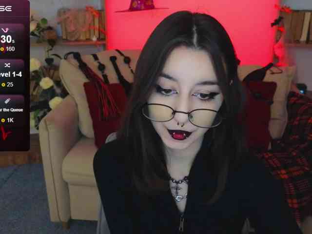 MistressMarcelline webcam