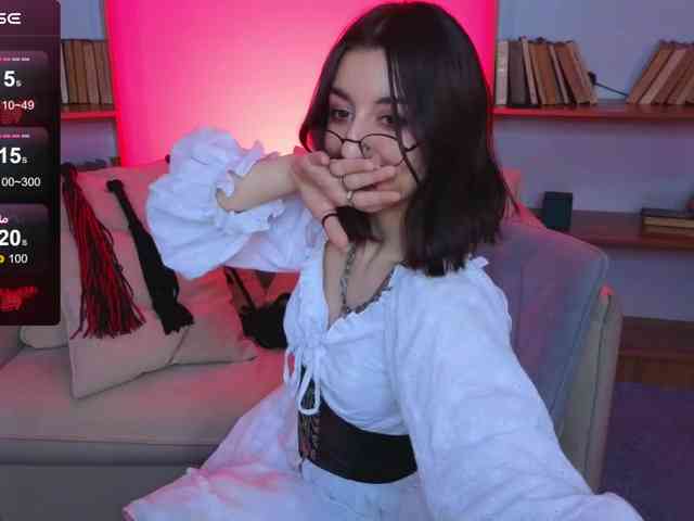 MistressMarcelline webcam