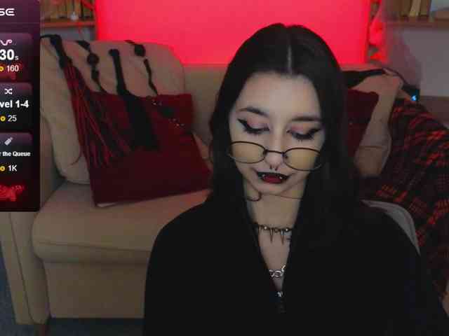 MistressMarcelline webcam