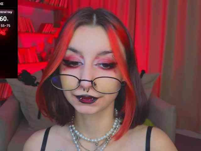 MistressMarcelline webcam