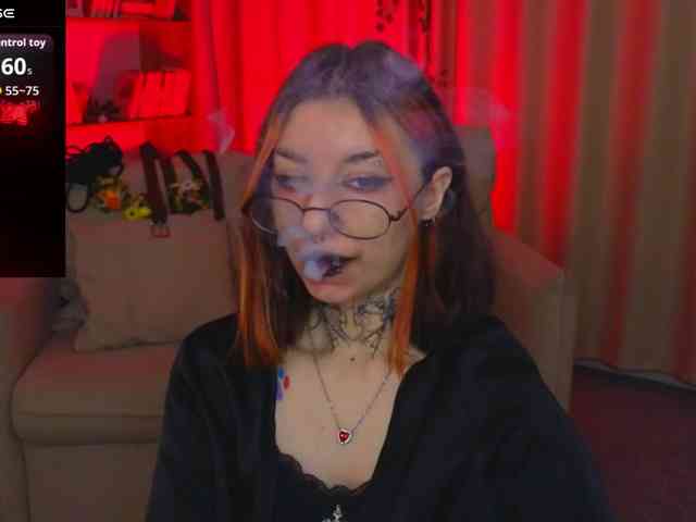 MistressMarcelline webcam