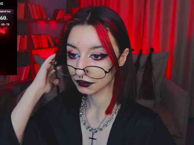 MistressMarcelline webcam