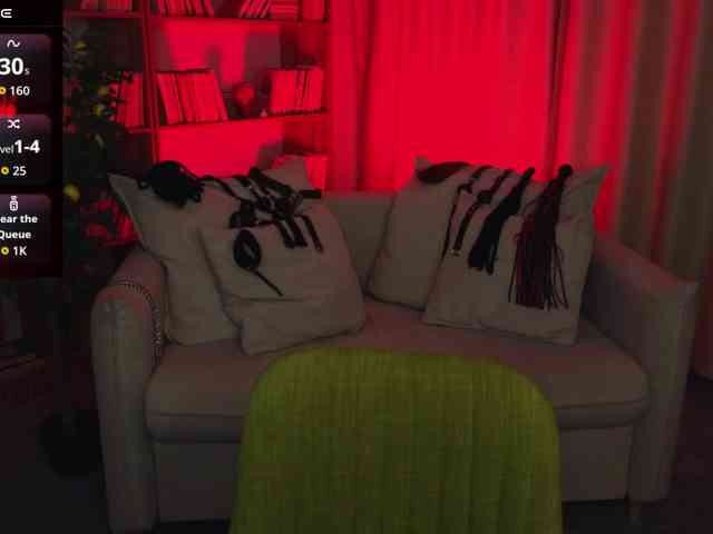 MistressMarcelline webcam