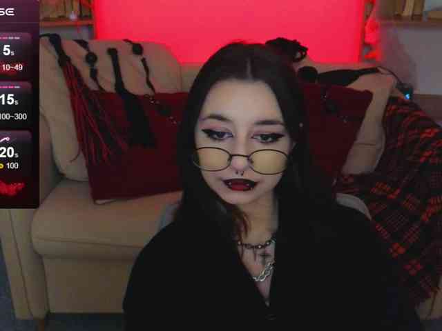 MistressMarcelline webcam