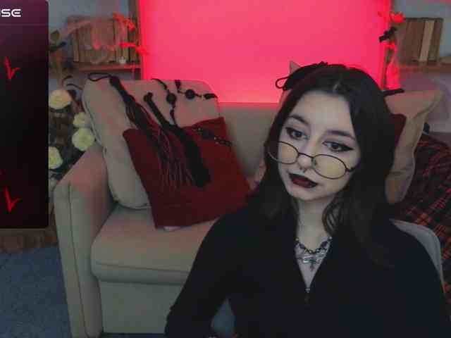 MistressMarcelline webcam