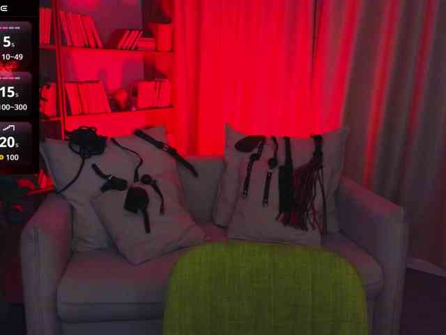 MistressMarcelline webcam