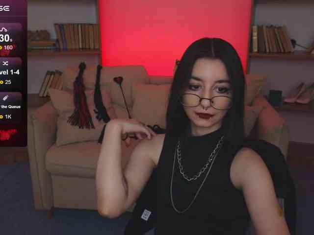 MistressMarcelline webcam
