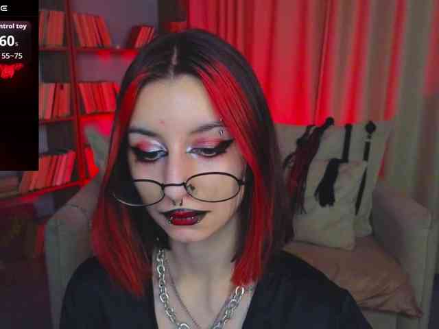 MistressMarcelline webcam