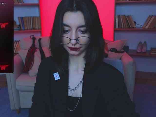 MistressMarcelline webcam
