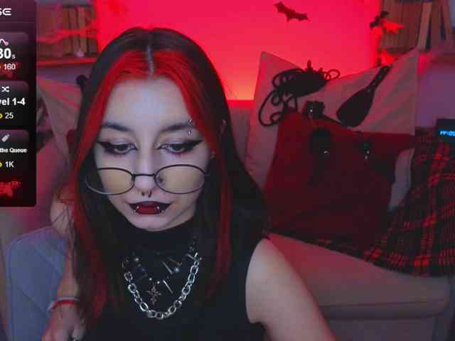 MistressMarcelline webcam