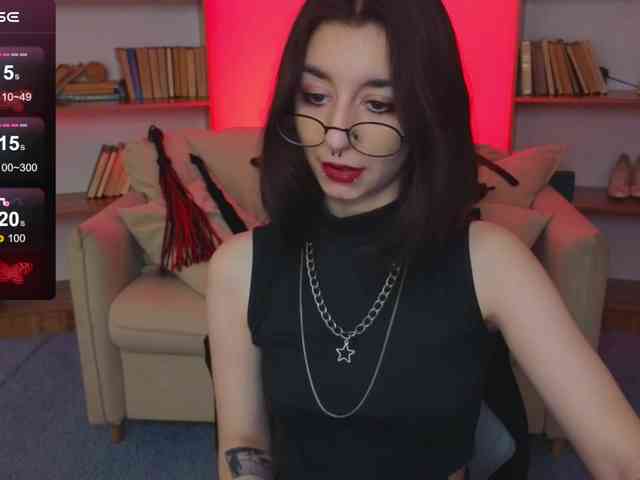 MistressMarcelline webcam
