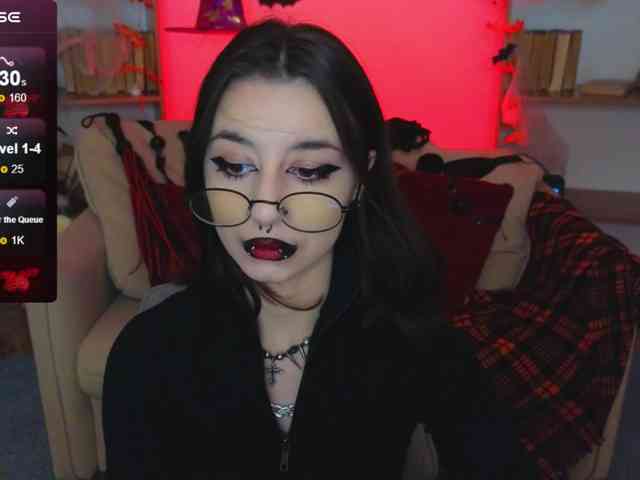 MistressMarcelline webcam