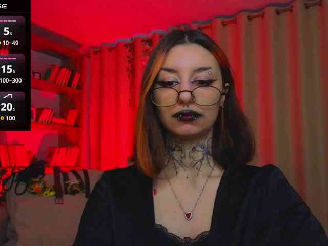 MistressMarcelline MistressMarcelline