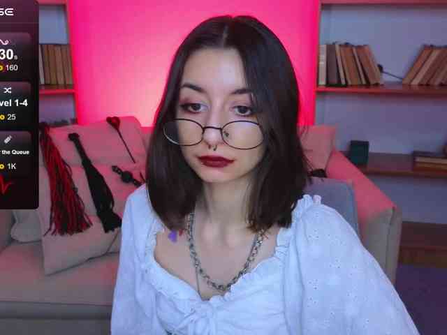 MistressMarcelline webcam