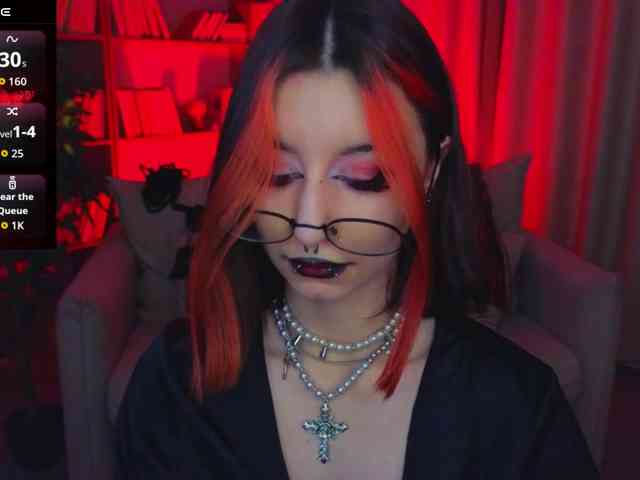 MistressMarcelline webcam