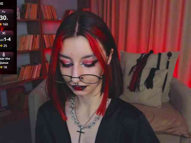 MistressMarcelline webcam