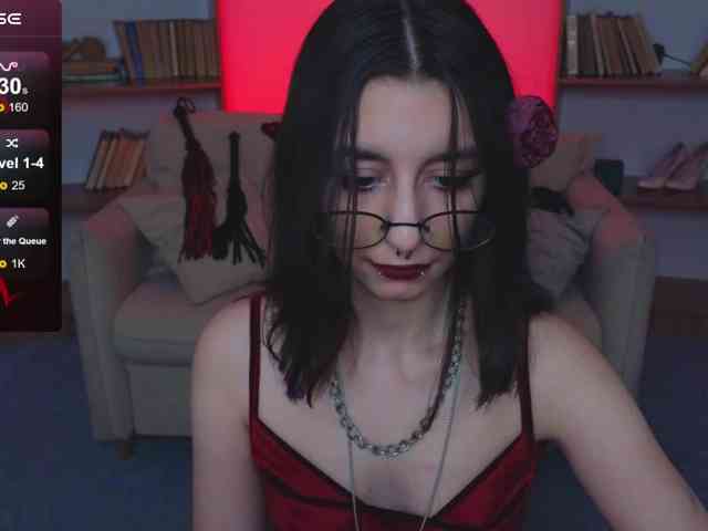 MistressMarcelline webcam