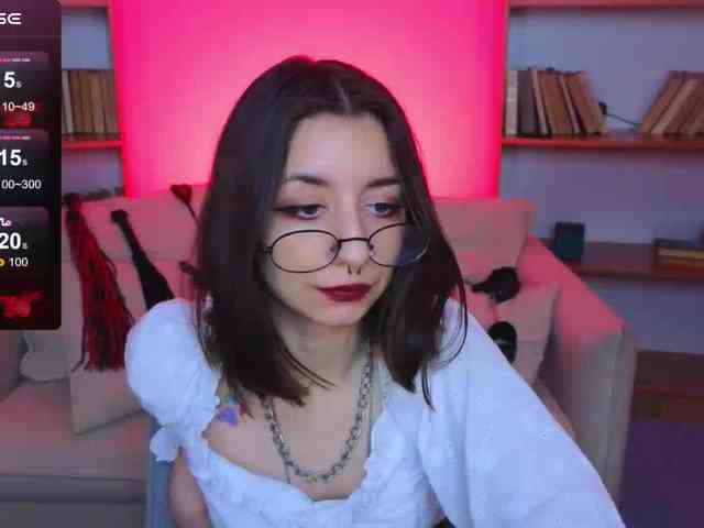 MistressMarcelline webcam