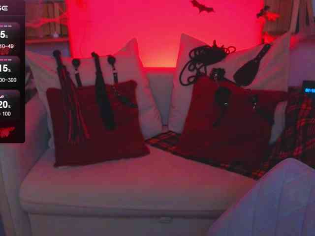 MistressMarcelline webcam