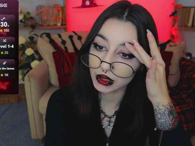MistressMarcelline webcam