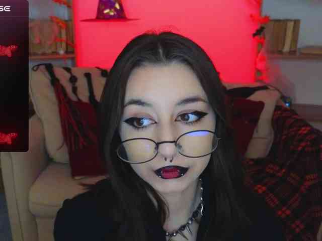 MistressMarcelline webcam