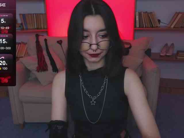 MistressMarcelline webcam