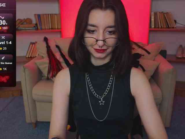 MistressMarcelline webcam