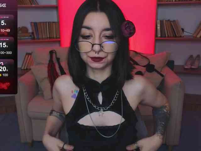 MistressMarcelline webcam