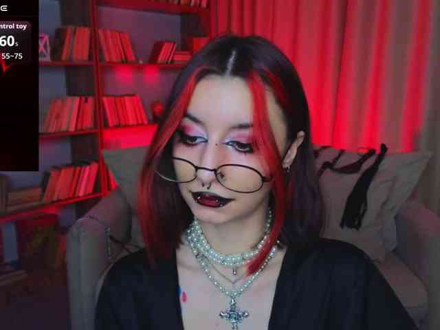 MistressMarcelline webcam