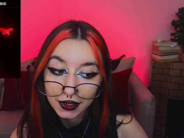 MistressMarcelline MistressMarcelline