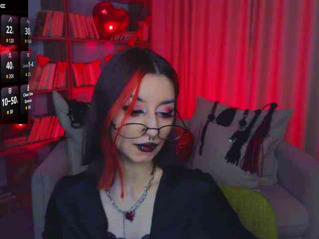 MistressMarcelline webcam