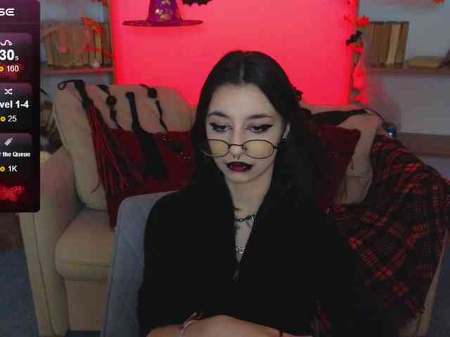 MistressMarcelline webcam