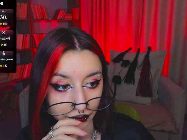 MistressMarcelline webcam