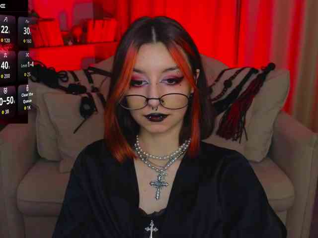 MistressMarcelline webcam