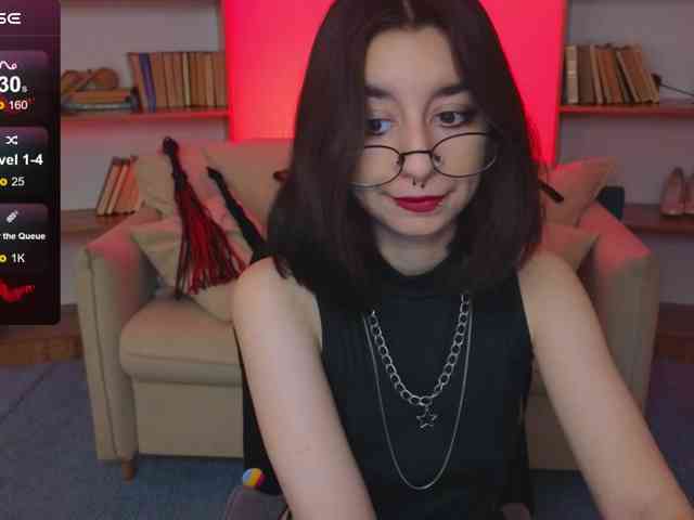 MistressMarcelline webcam