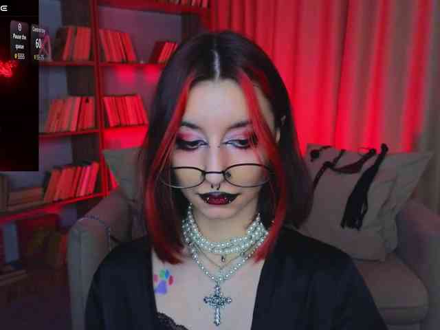 MistressMarcelline webcam