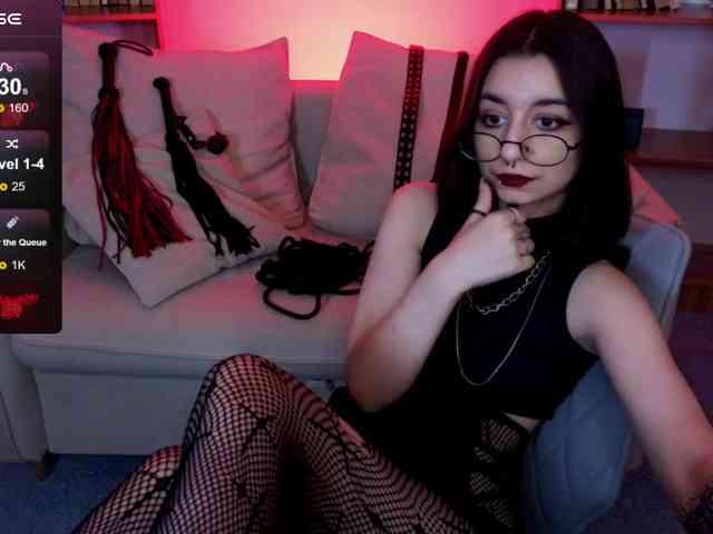 MistressMarcelline webcam