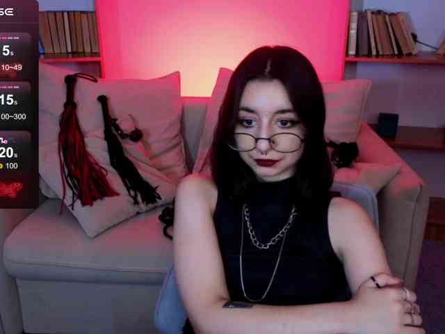 MistressMarcelline webcam