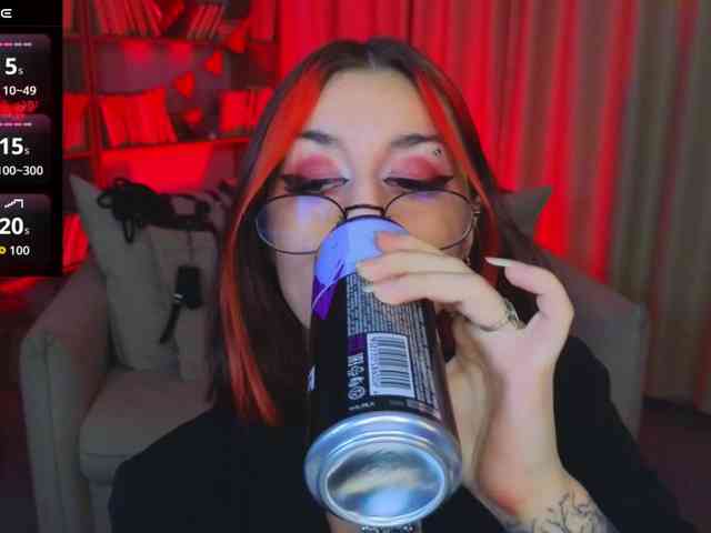 MistressMarcelline webcam