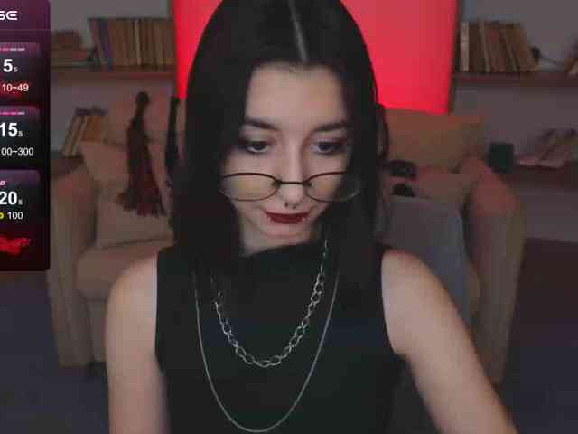 MistressMarcelline webcam